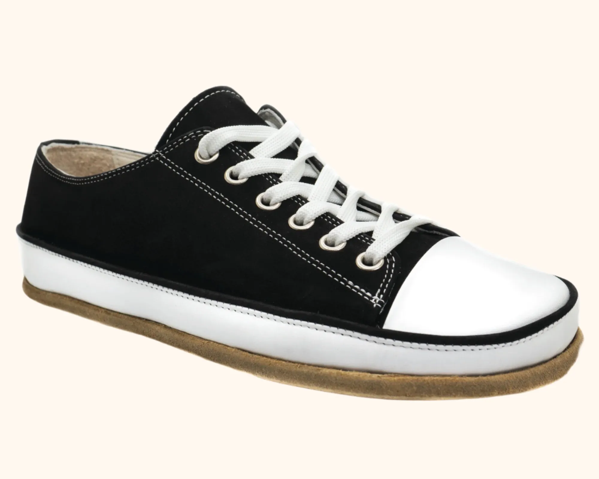 Arka / Black & White / Womens