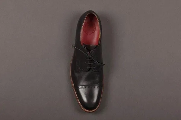 Mavericks Laces Hugo Waxed Cotton Lace in Black