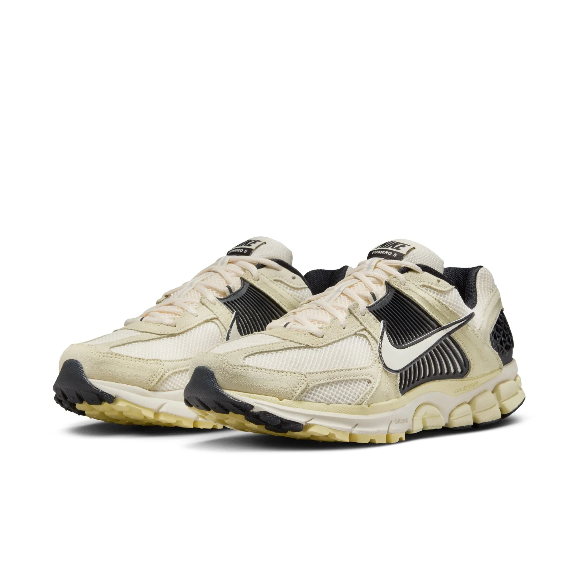 Nike - Zoom Vomero 5 ~ Alabaster