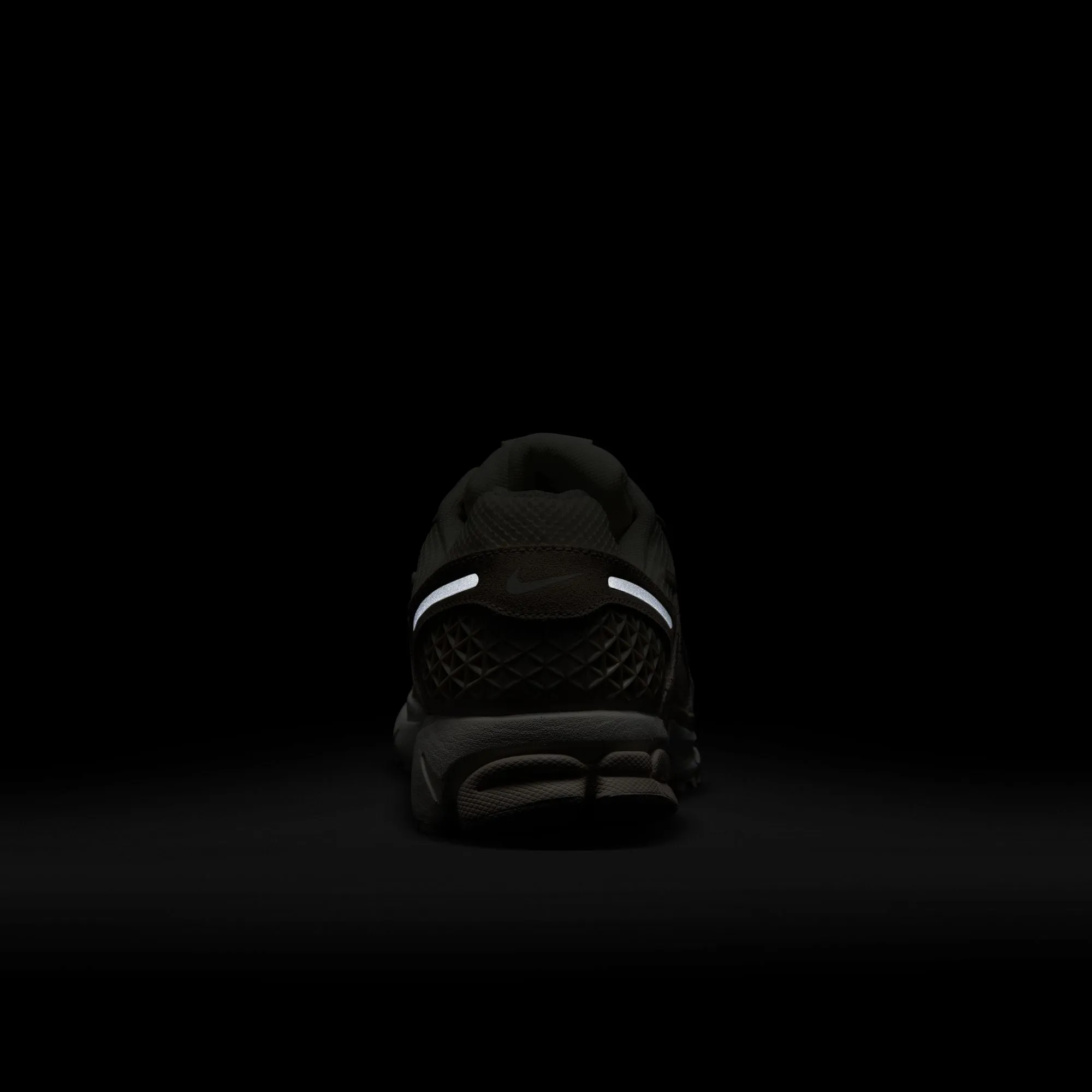 Nike - Zoom Vomero 5 ~ Orewood