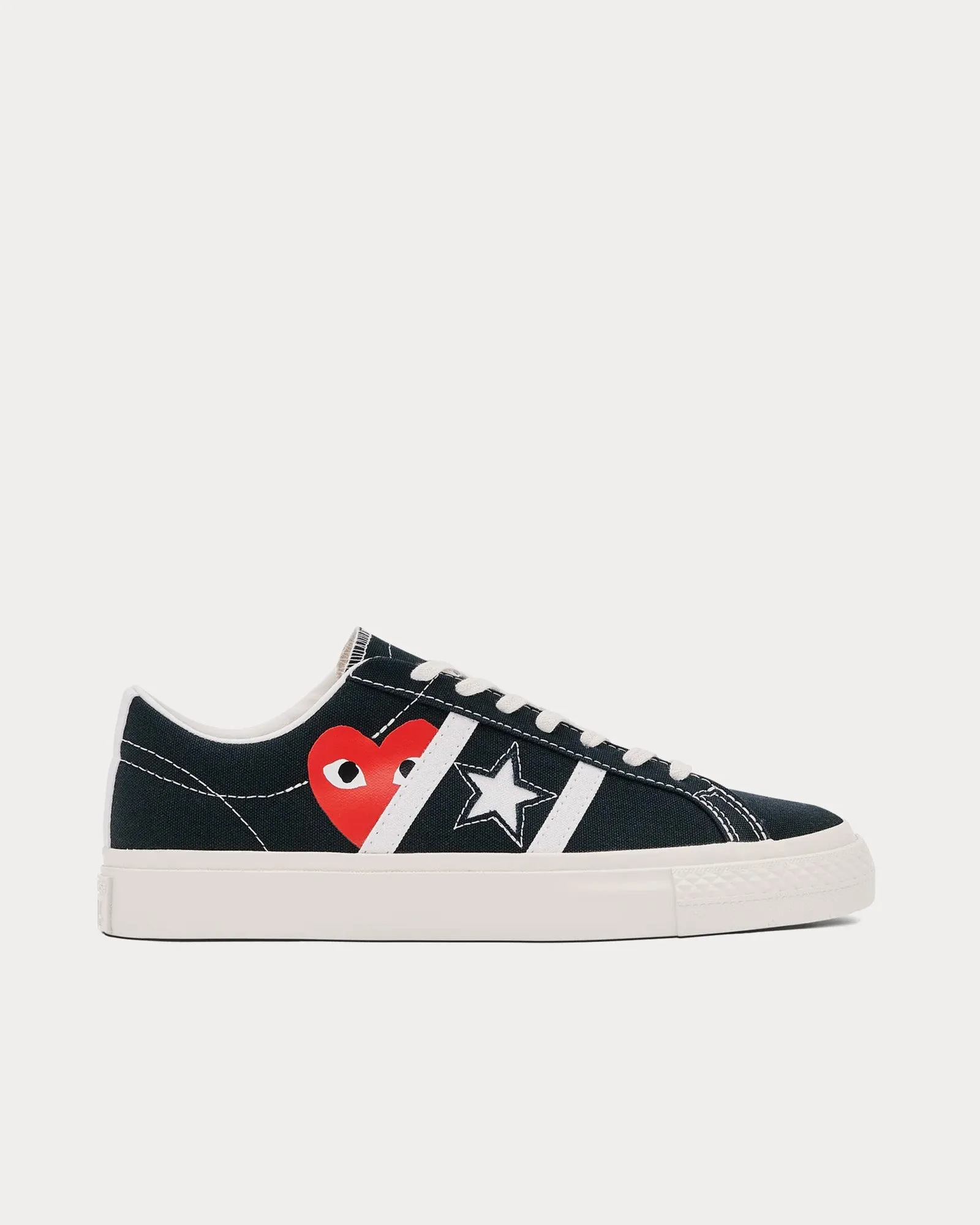 One Star Academy Pro Black / Red Low Top Sneakers