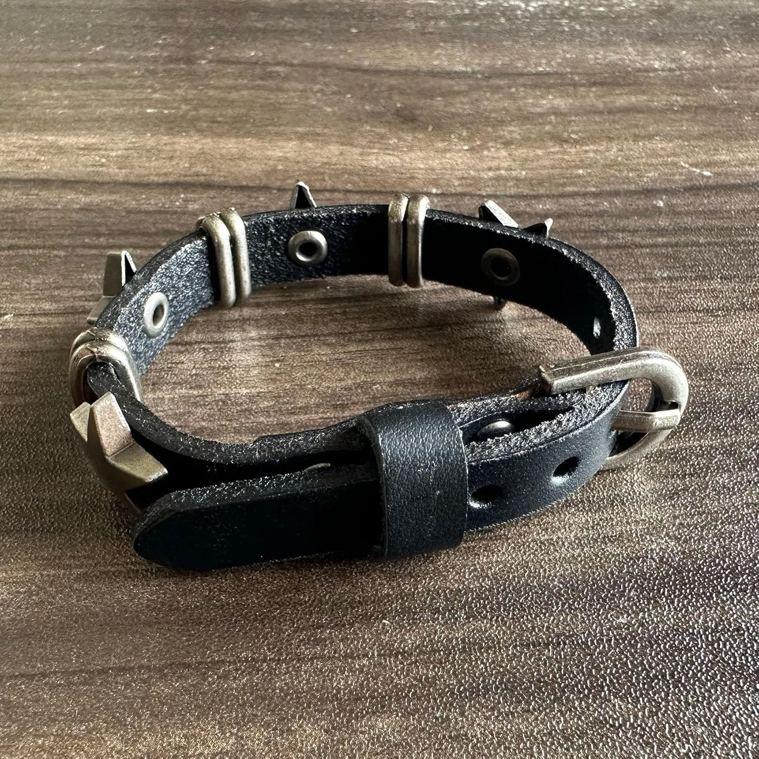 Punk Rock Alloy Star Studded Bracelet Belt Buckle Wristband Leather Cuff Bracelet