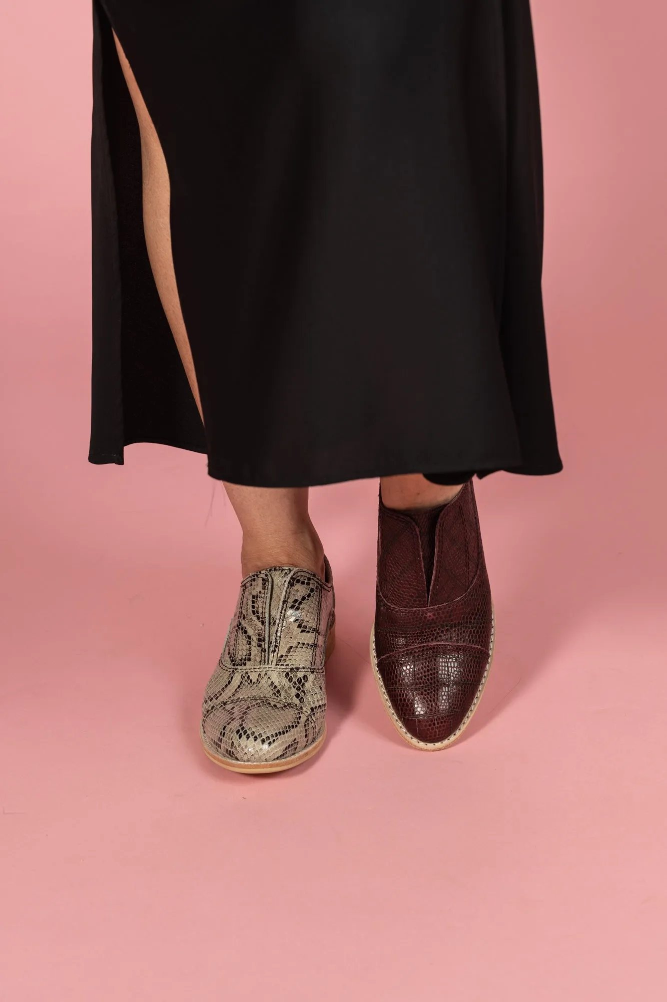 REVAMP Wine Snakeskin Leather Oxfords