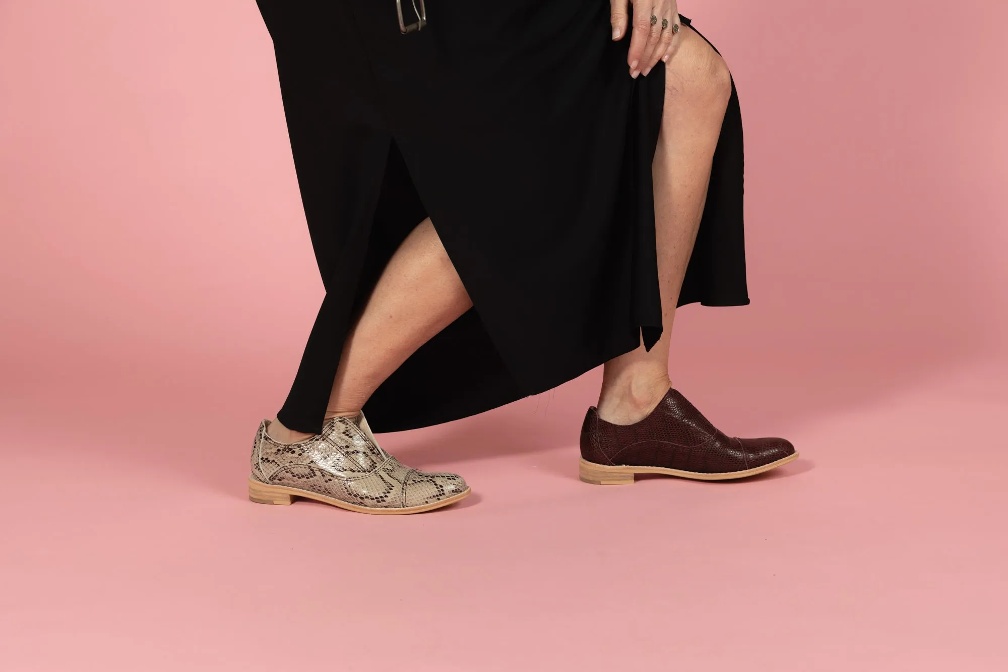 REVAMP Wine Snakeskin Leather Oxfords