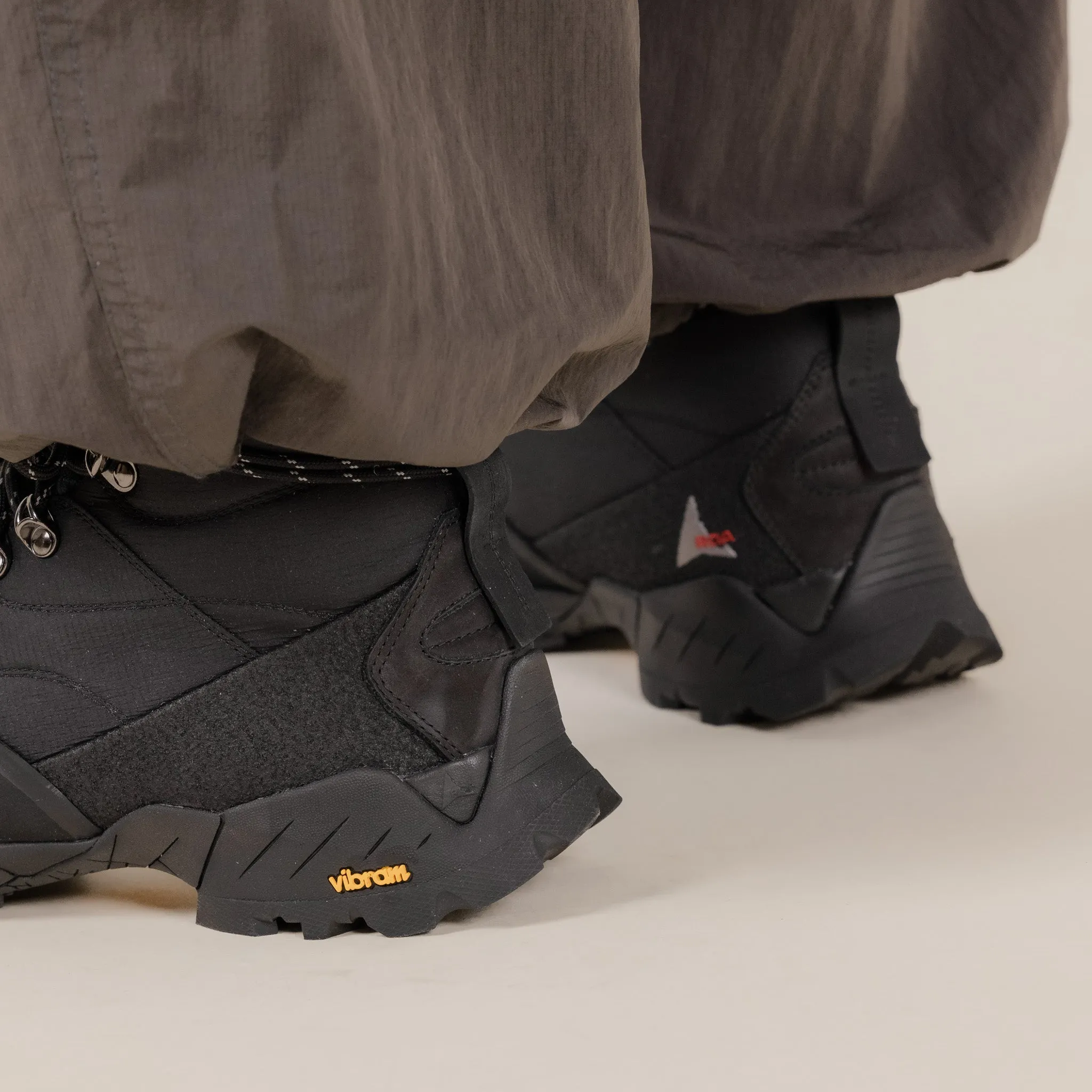 Roa Hiking - Andreas Strap Hiking Boots - Black