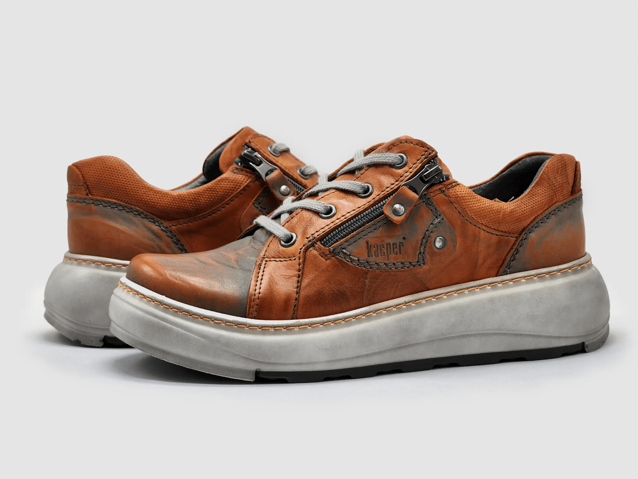 Women's Retro Zip-Up Leather Shoes - Orange